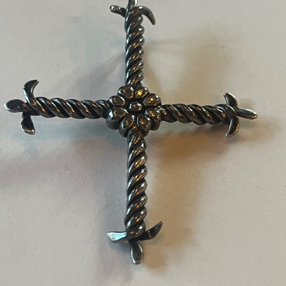 Cross - Picture 2 of 2